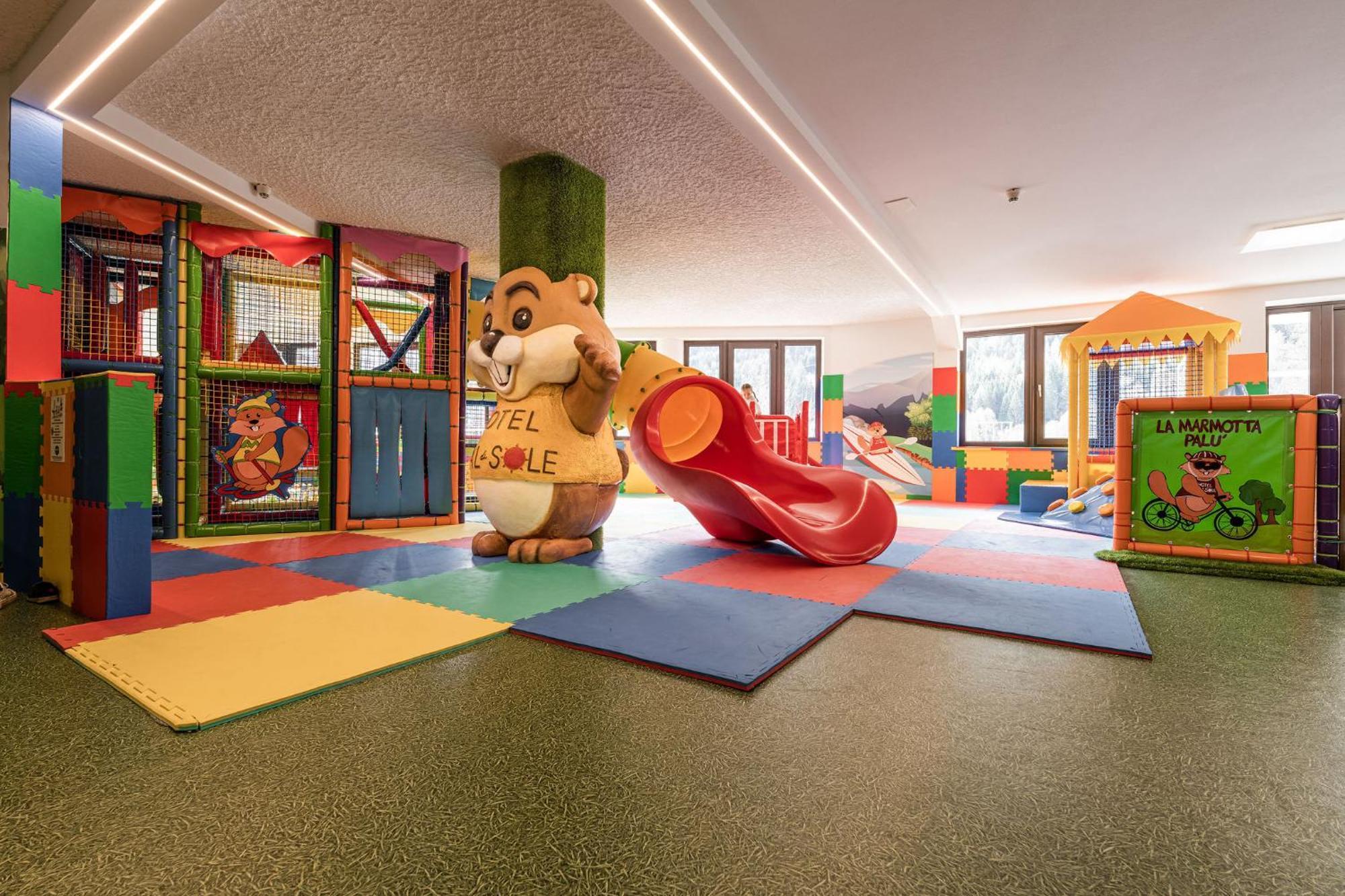 Hotel Val Di Sole Mezzana  Exteriör bild