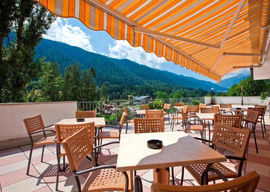 Hotel Val Di Sole Mezzana  Exteriör bild