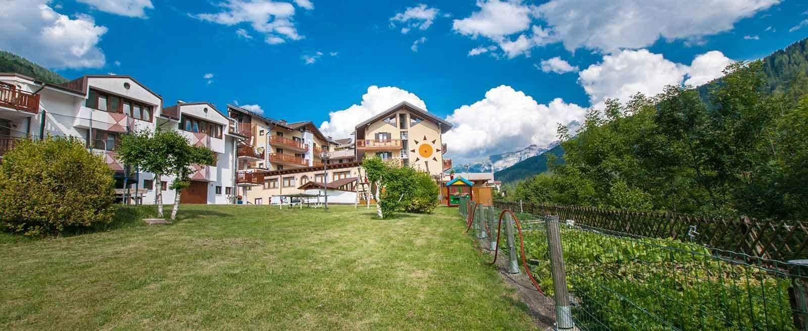Hotel Val Di Sole Mezzana  Exteriör bild