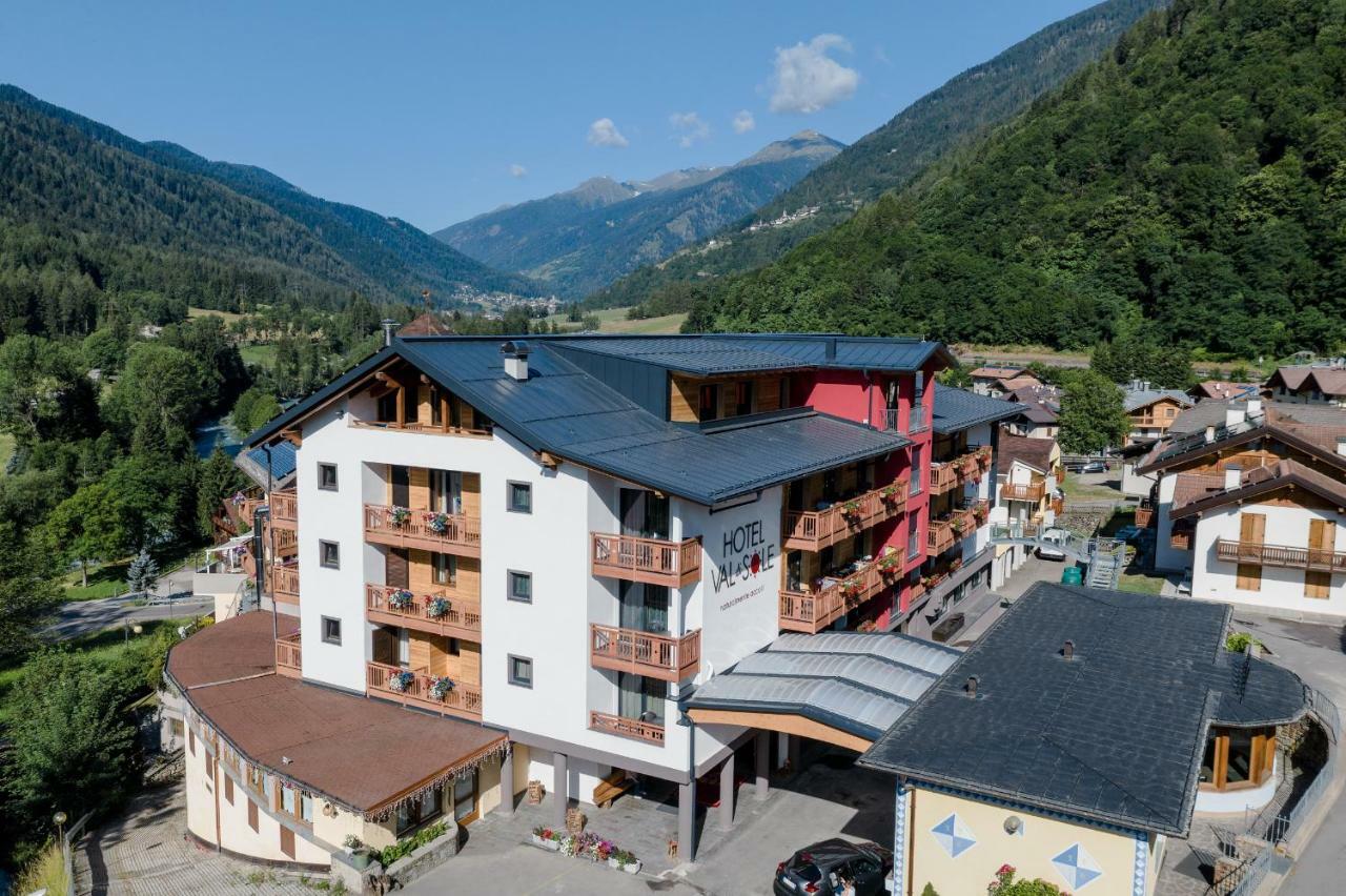 Hotel Val Di Sole Mezzana  Exteriör bild